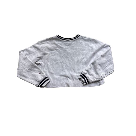 Champion Berkeley Crop Sweatshirt – Gray Collegiate, Back to School - Picture 3 of 4